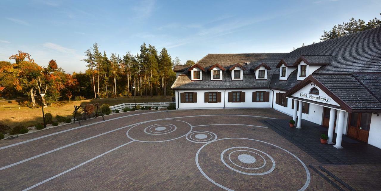 Hotel Nowodwory Ciechanowiec Exterior foto